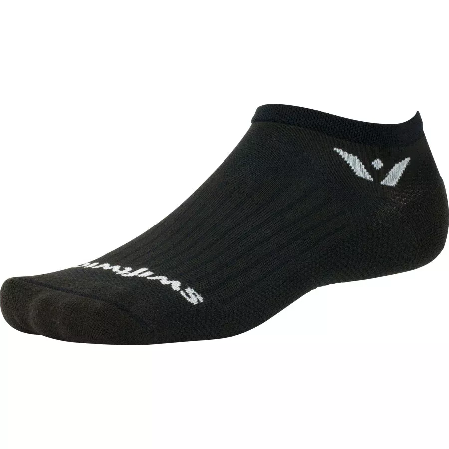 swiftwick-aspire-zero-socks-no-show-black Swiftwick Aspire Zero Socks - No Show, Black